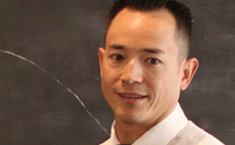Robert Mo, Clinical Director